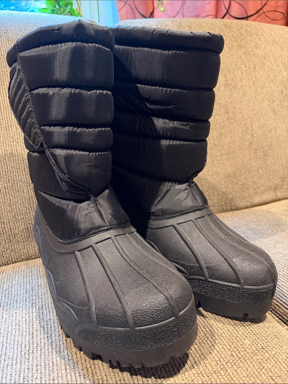 Men's Black Insulated Snow & Rain Boots - All-Weather Winter Protection